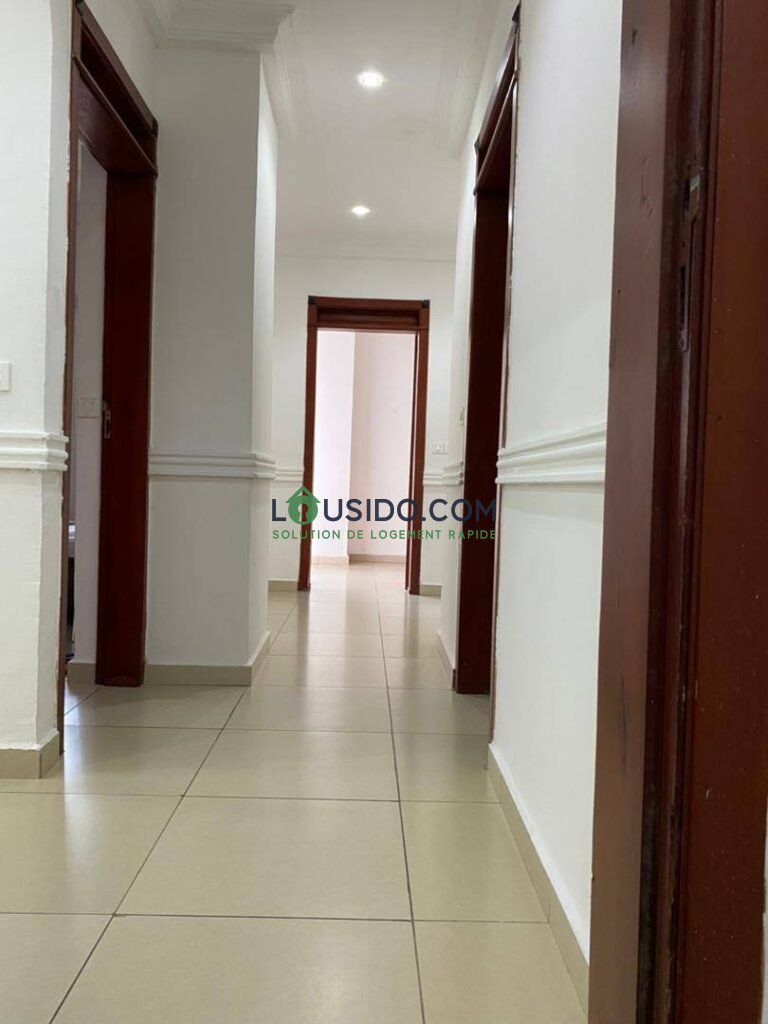 Appartement/studio meublé haut standing à louer makepe