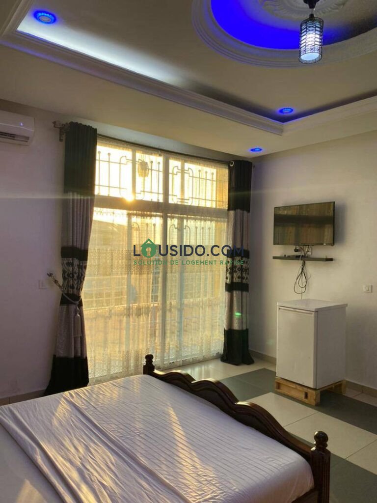 Appartement/studio meublé haut standing à louer makepe