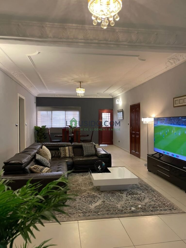 APPARTEMENT MEUBLÉS HAUT STANDING Makepe