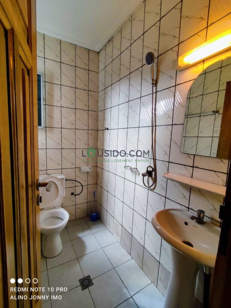 APPARTEMENT MEUBLÉ Situé à Ndogbong bifaga