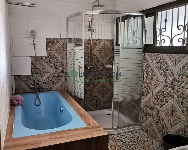 Appartement meublé avec piscine haut standing a louer a Yaoundé