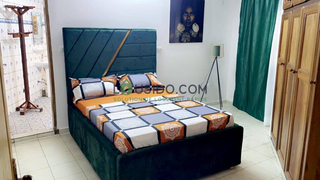 Appartement meublé à louer, situé à omnisport/ Yaounde