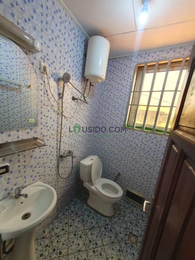 Studio meublé a louer Yaounde Ekounou