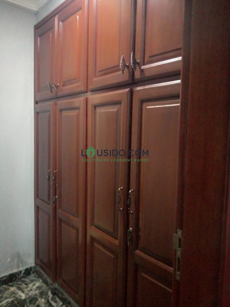 Appartement meublé situé à Yaoundé -simbok