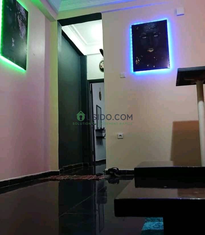 Vos studio meublés dans la ville de Yaoundé, disponibles 24h/24.