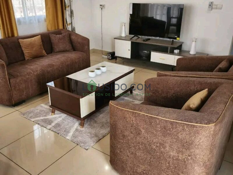 Appartement meublé disponible à Kotto, Douala