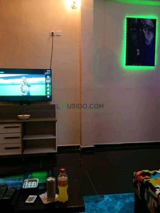 Vos studio meublés dans la ville de Yaoundé, disponibles 24h/24.