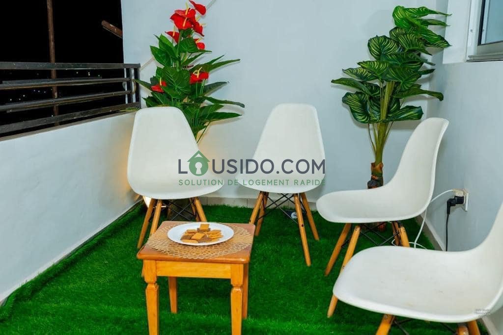 Appartement meublé situe a Yaounde