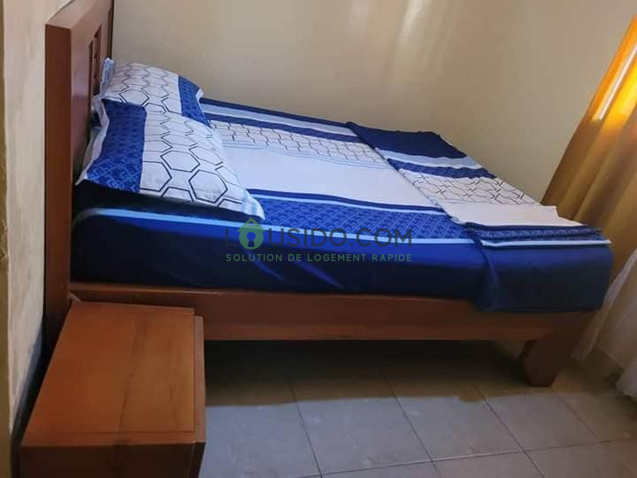 Appartement meublé de 3 chambres à Omnisports Yaoundé