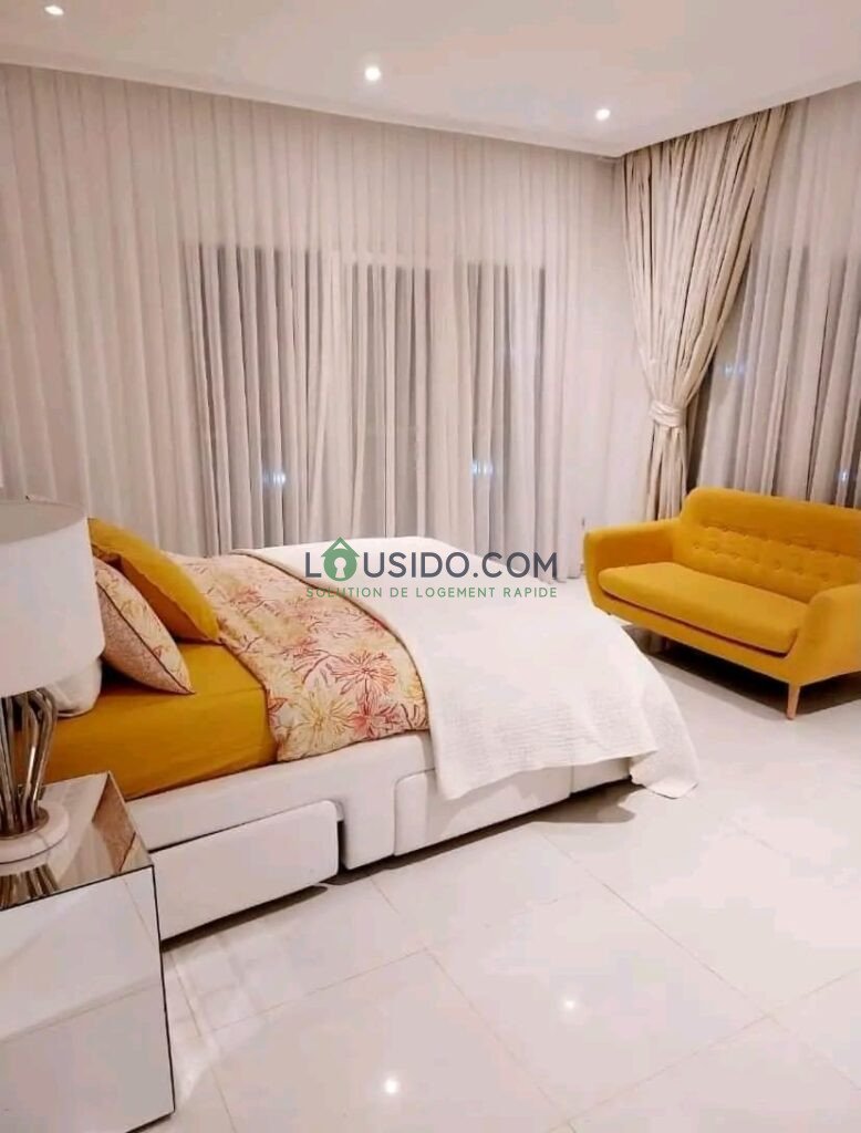 MAGNIFIQUE VILLA MEUBLÉ AVEC PISCINE