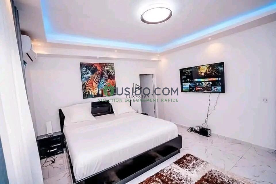 Villa Meublé situe a Makepe belavie.