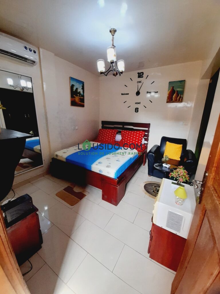 Chambre meublée à louer à Yaoundé