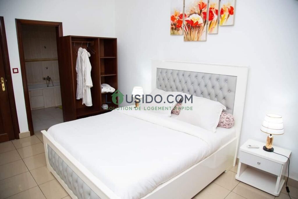 Appartement meublé situé à happy odza, Yaounde