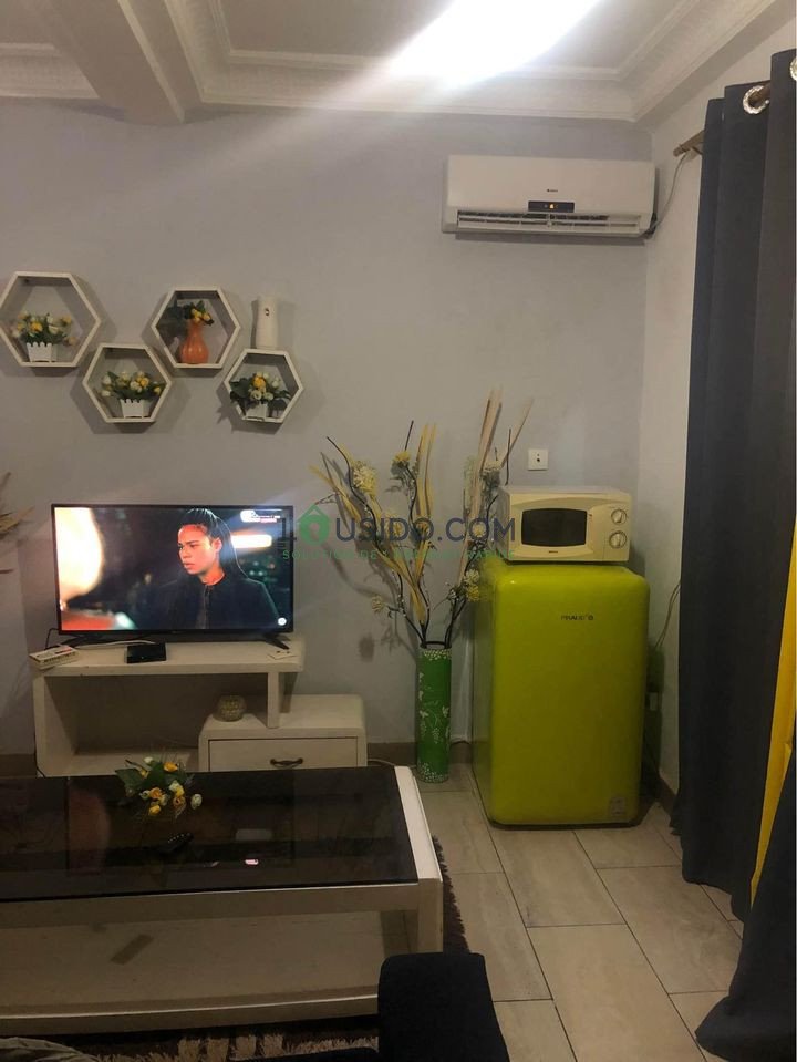 Studio Meublé chics dans un cadre propre et sécurisé