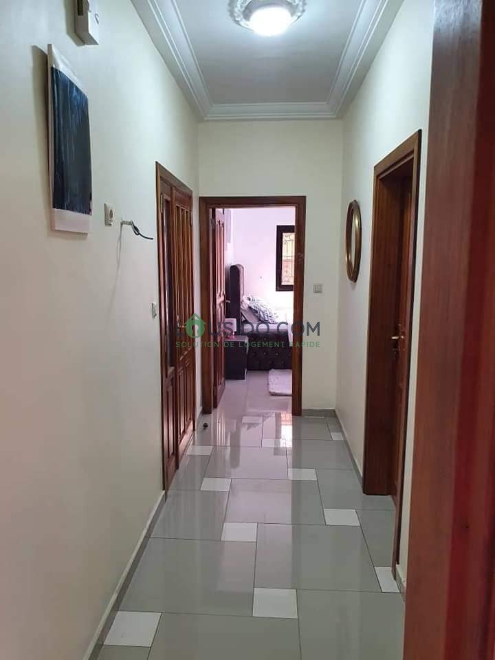 Appartement meublé de 2 chambres à Bonamoussadi