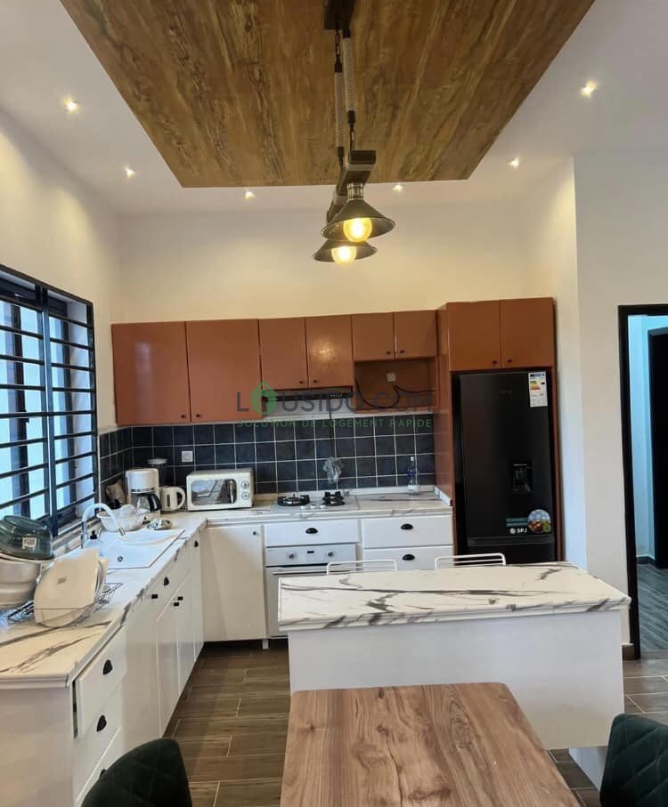 Villa Meublé avec piscine dans la ville de kribi