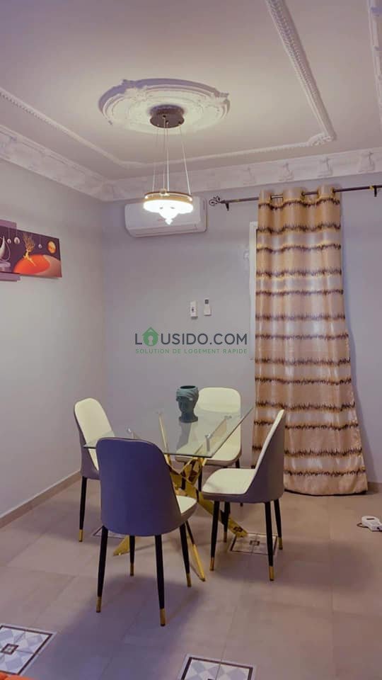 Appartement Meublé Abordable à Omnisports