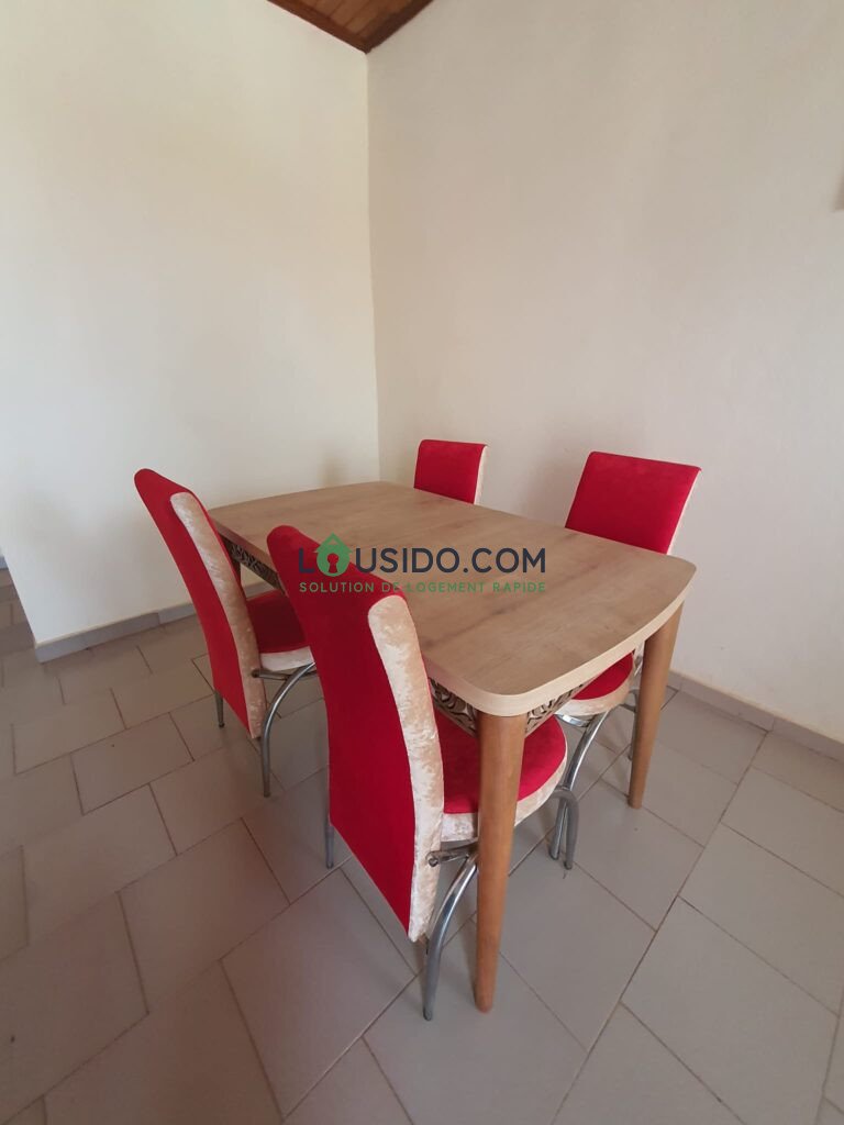 Appartement meublé situe a Odza