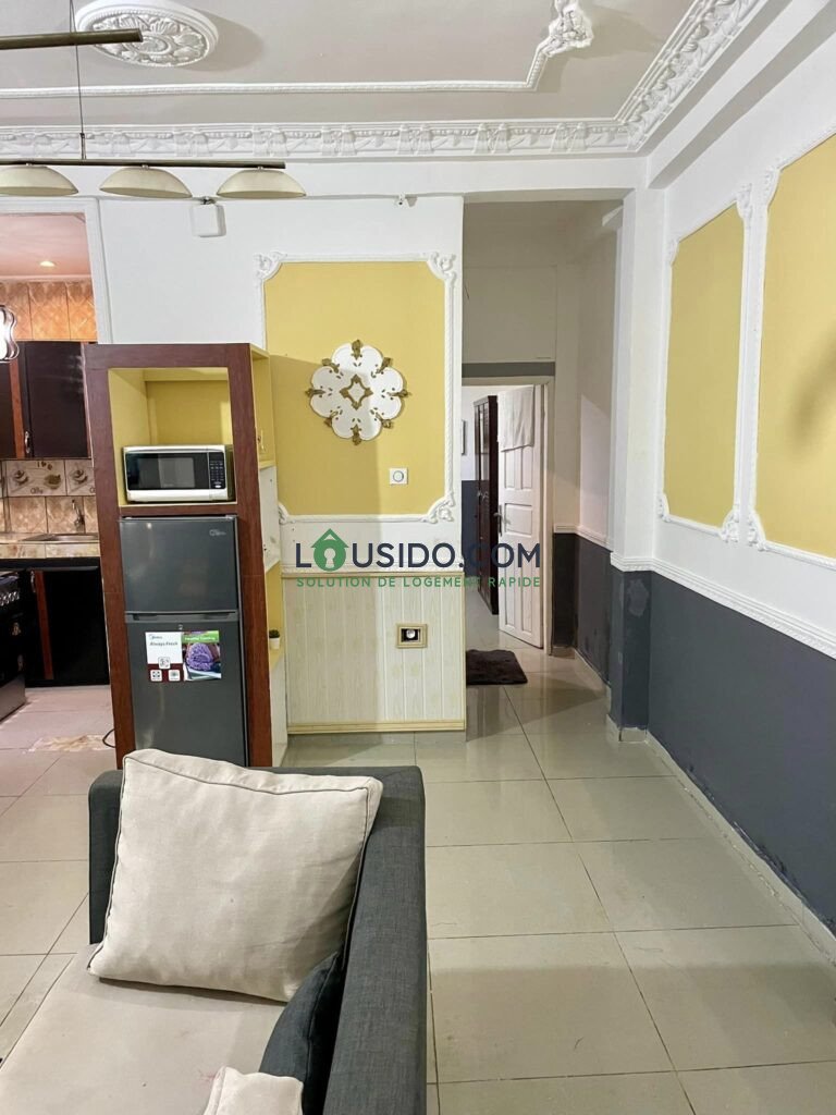 Studio Meublé a Bastos