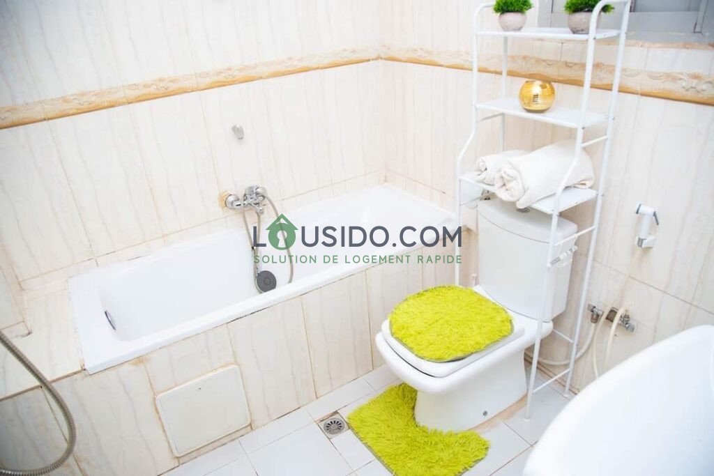 Appartement meublé situé à happy odza, Yaounde