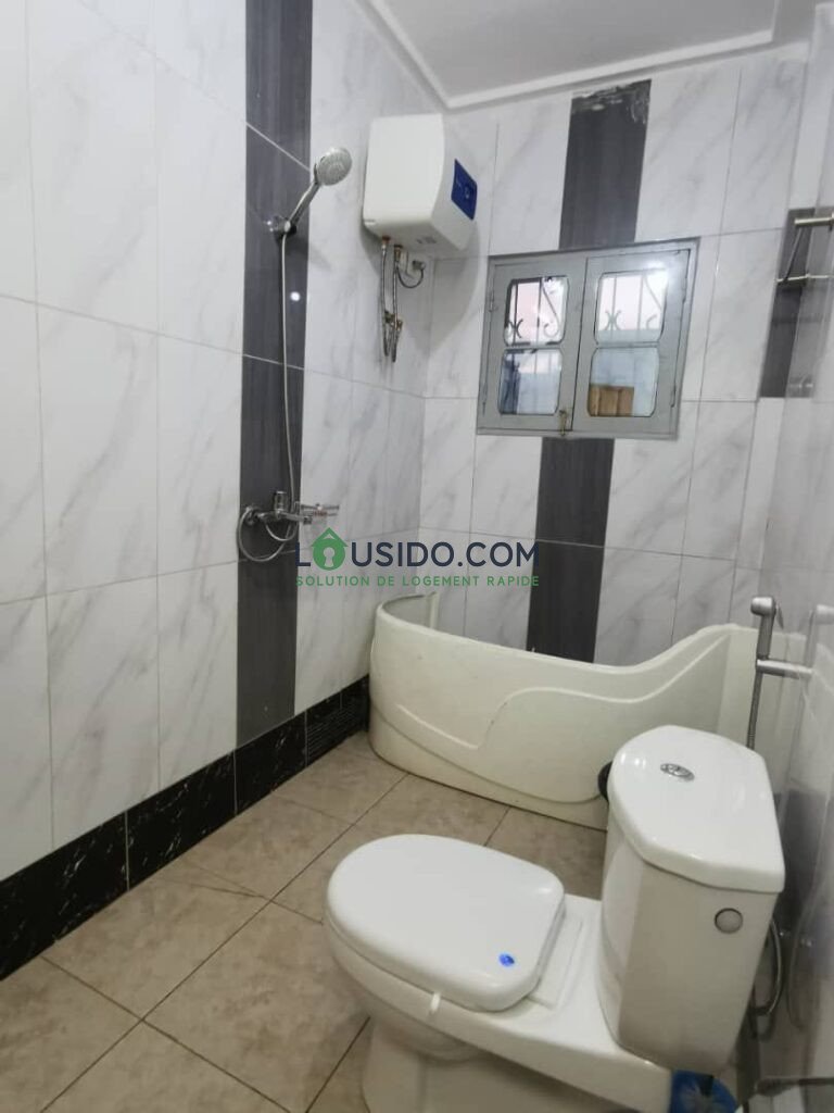 Chambre Meublé essos, Yaounde