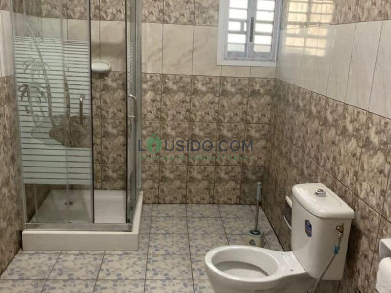 Appartement Meublé à Kribi, Dombe sous-préfecture