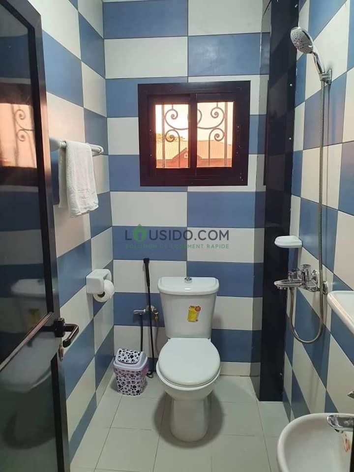 Appartement meublé de 2 chambres à Bonamoussadi