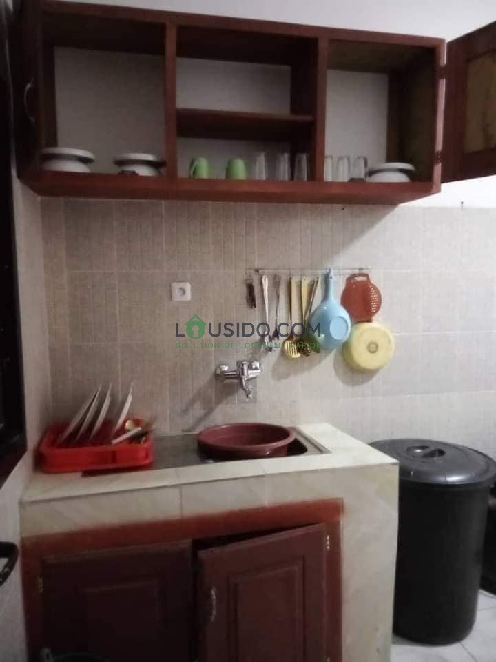 Studio Meublé a Bata Nlongkak, Yaounde