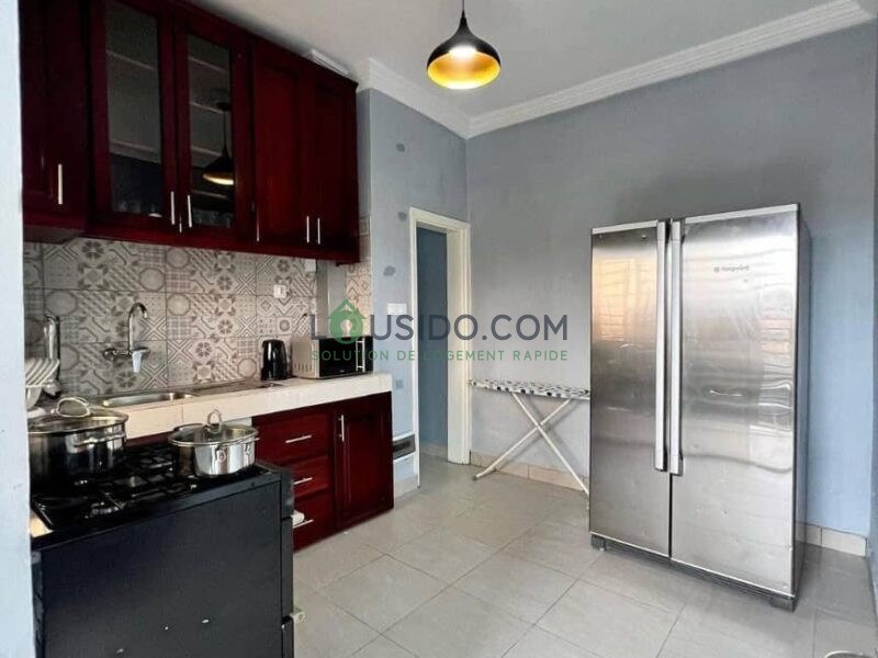 Appartement meublé à Makepe Saint tropez, Douala 