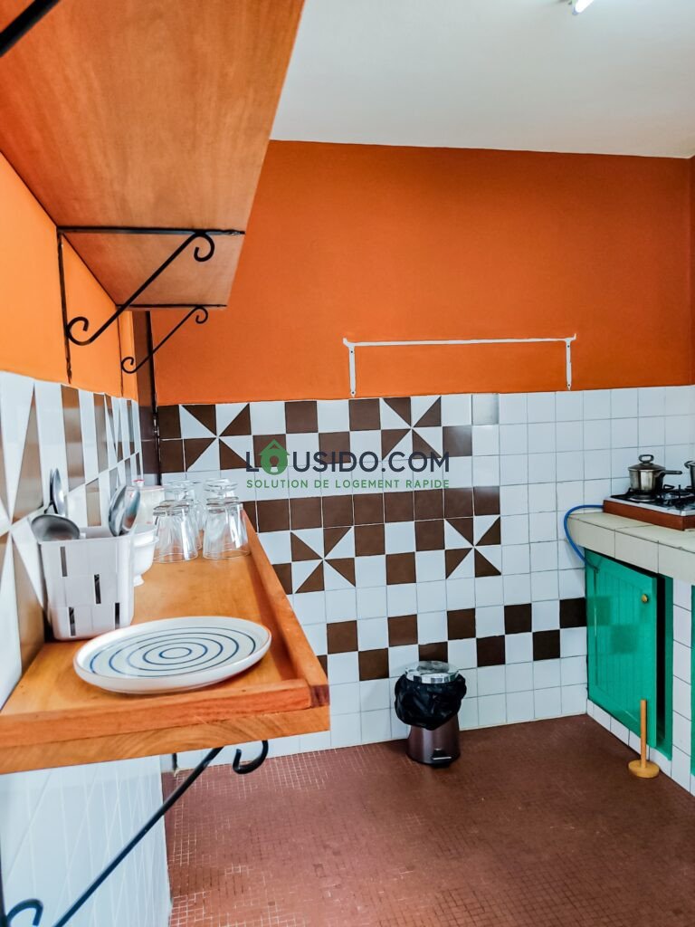 Appartement meublé à Santa barbara Bonamoussadi