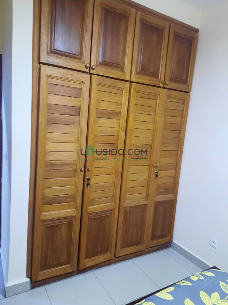 Appartement Meublé a Makepe classe européenne.