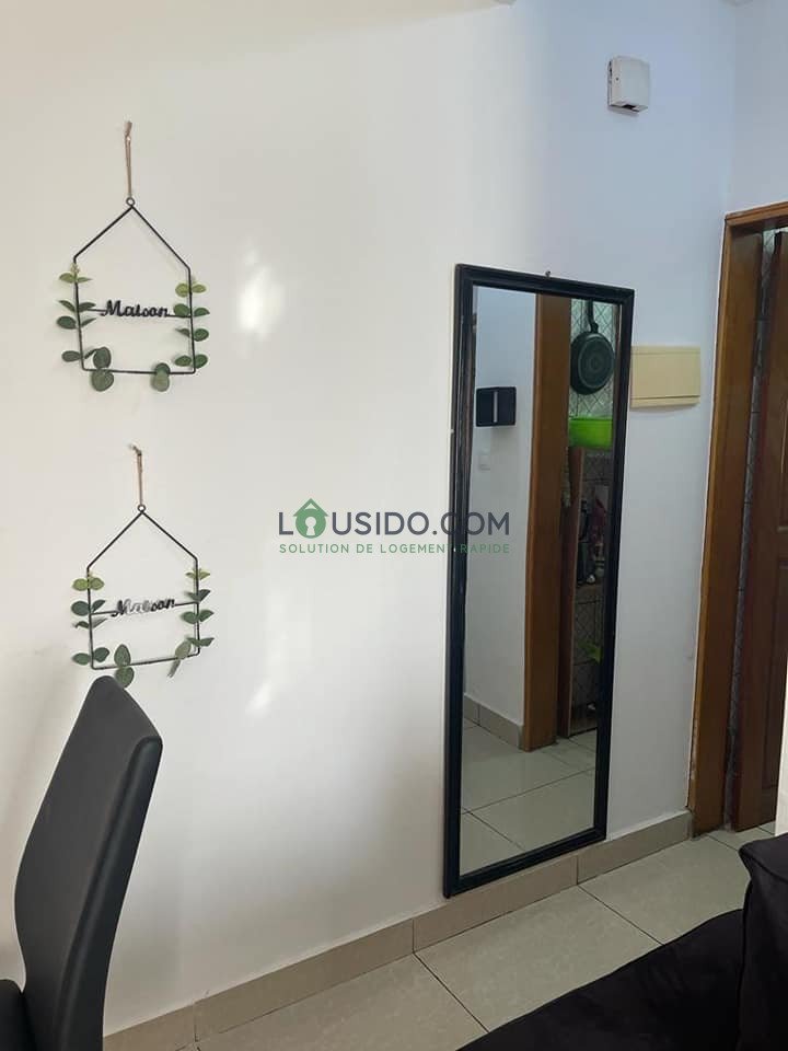 Studio Meublé haut standing situé à Youpwe, Douala