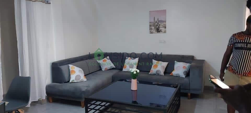 Appartement Meublé à Kribi, Dombe sous-préfecture