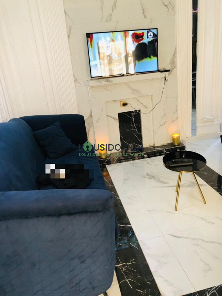 Appartement meublé de deux chambres au quartier Bastos