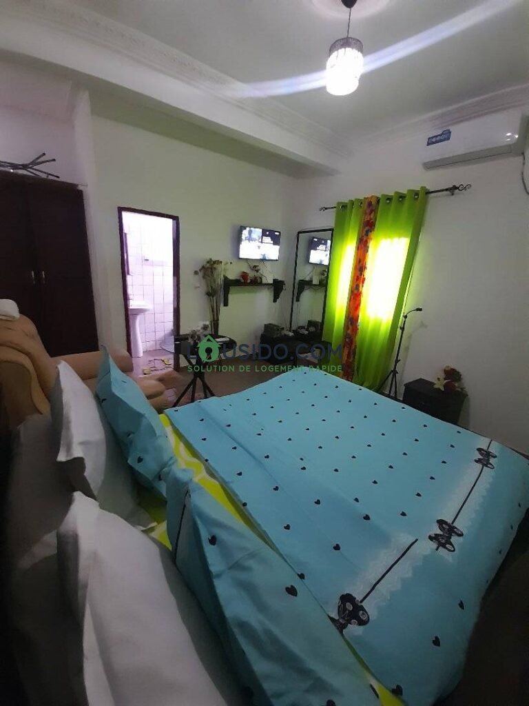 Chambre meublée à louer à Yaoundé