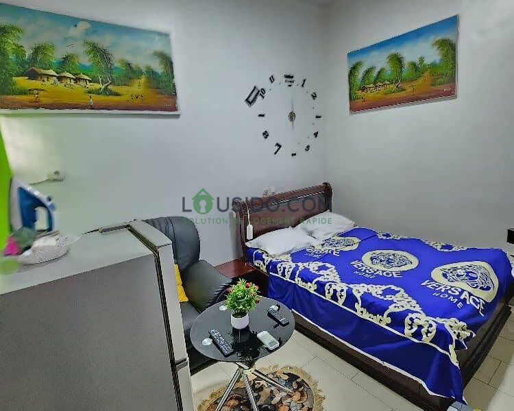 Chambre meuble