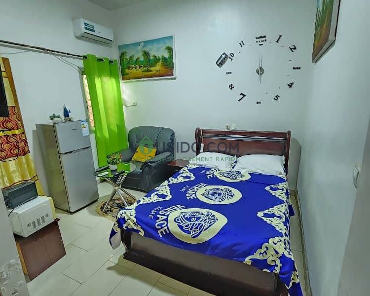 Chambre meuble